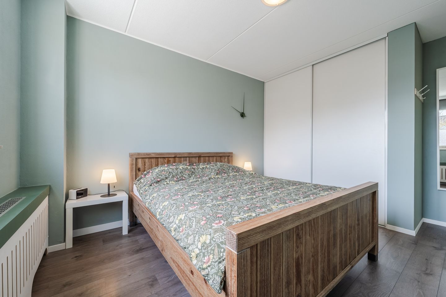 Well maintained extended terraced house with 4 bedrooms and energy label A — 21