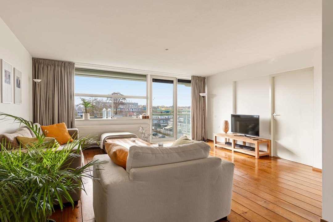 Foto 1 van Adolphine Eduardine Kokplantsoen 74