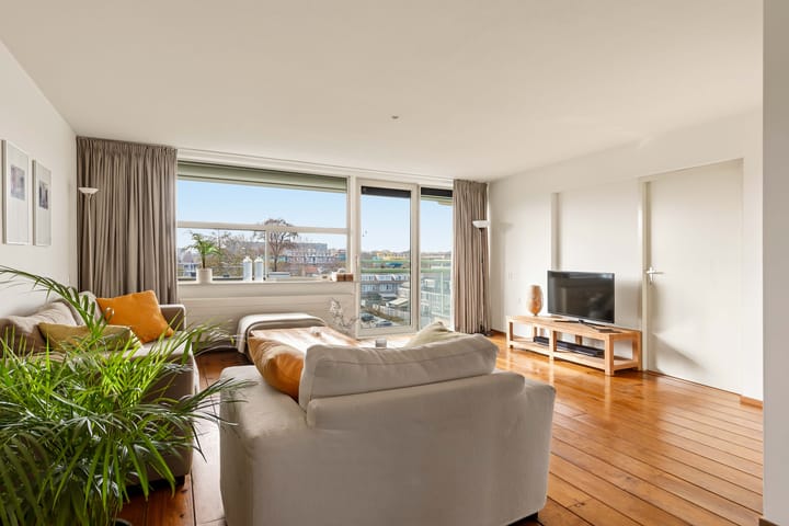 Adolphine Eduardine Kokplantsoen 74