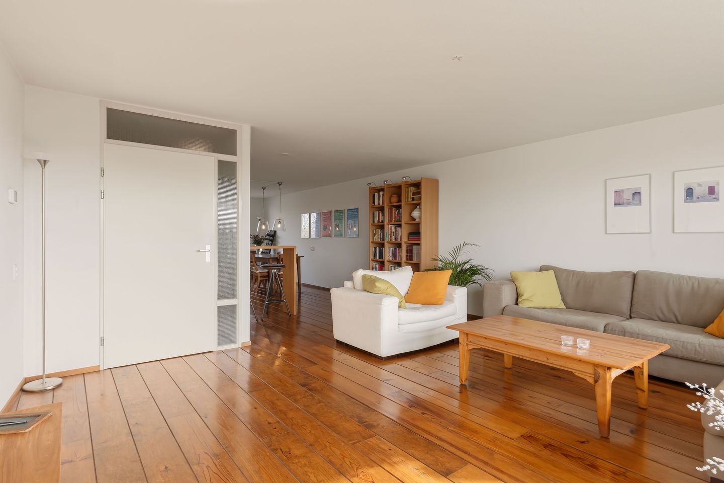 Foto 10 van Adolphine Eduardine Kokplantsoen 74