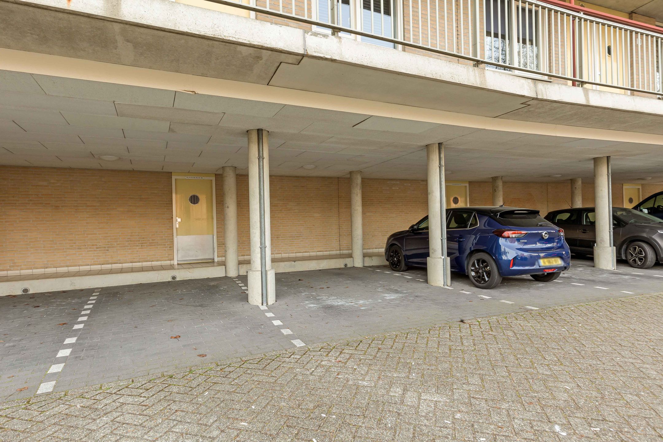 Foto 33 van Adolphine Eduardine Kokplantsoen 74