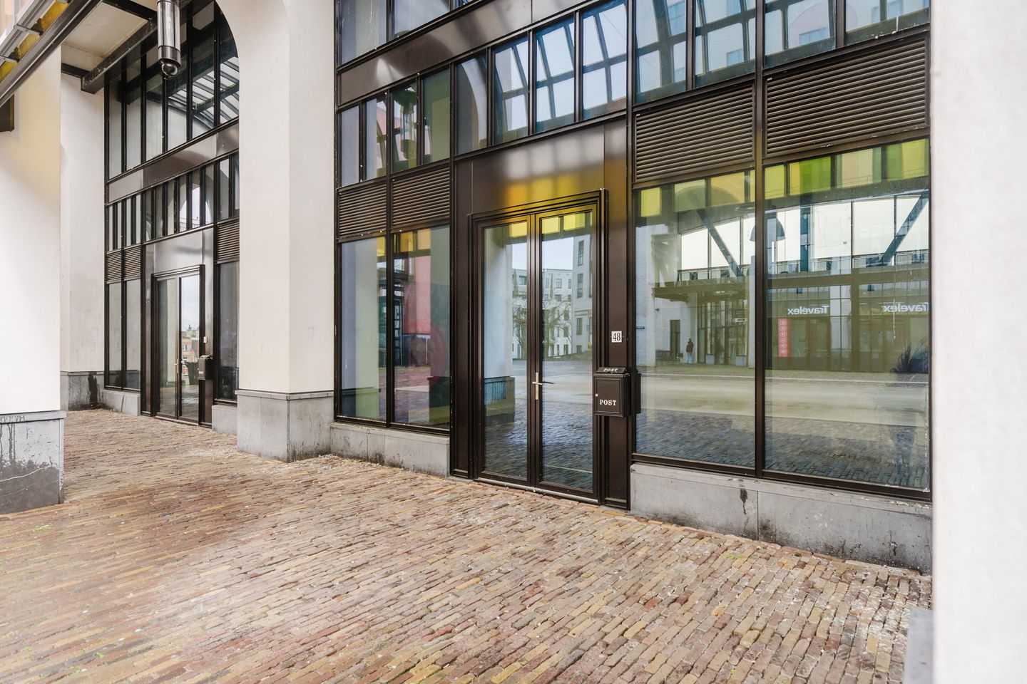 Bekijk foto 3 van Spoorplein 48