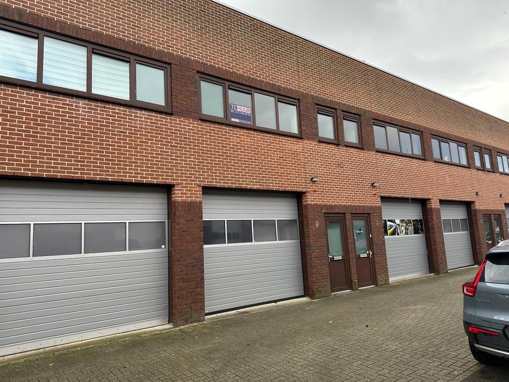 View photo 2 of Salomonstraat 24