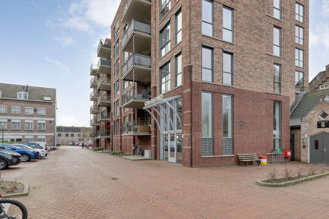 Foto 13 van Kloosterhof 1-01