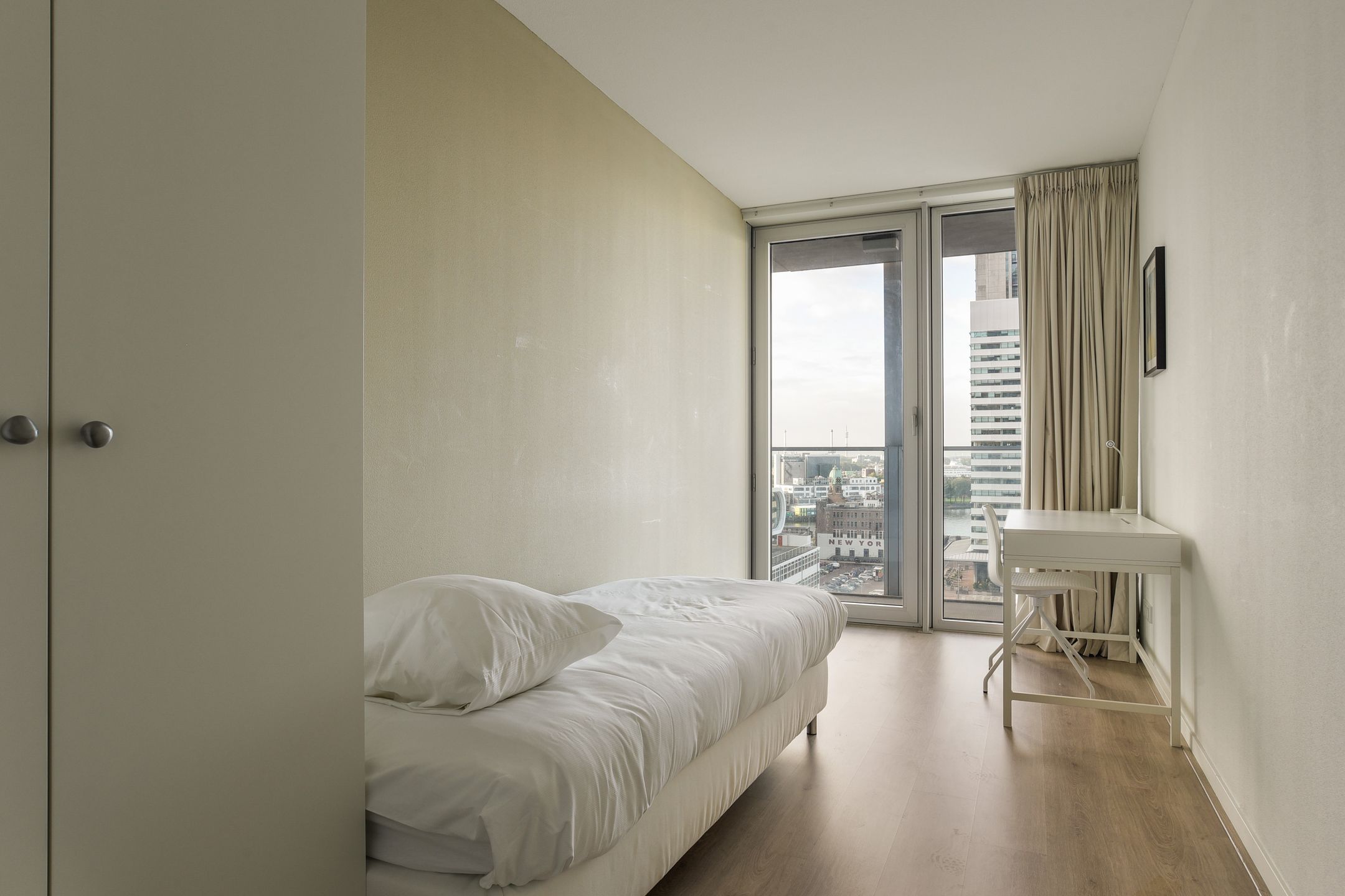 Foto 15 van Wilhelminakade 251