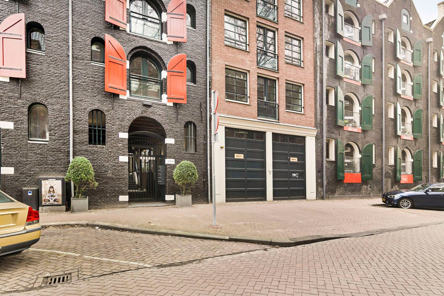 Photo 25 of Nieuwe Uilenburgerstraat 7-E