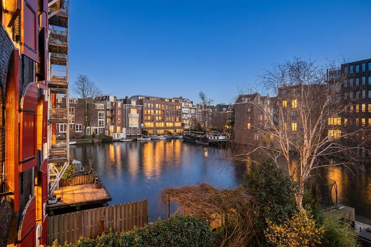 Photo 34 of Nieuwe Uilenburgerstraat 7-E