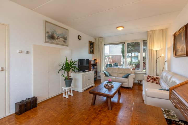 Photo 3 of Baljuwlaan 67