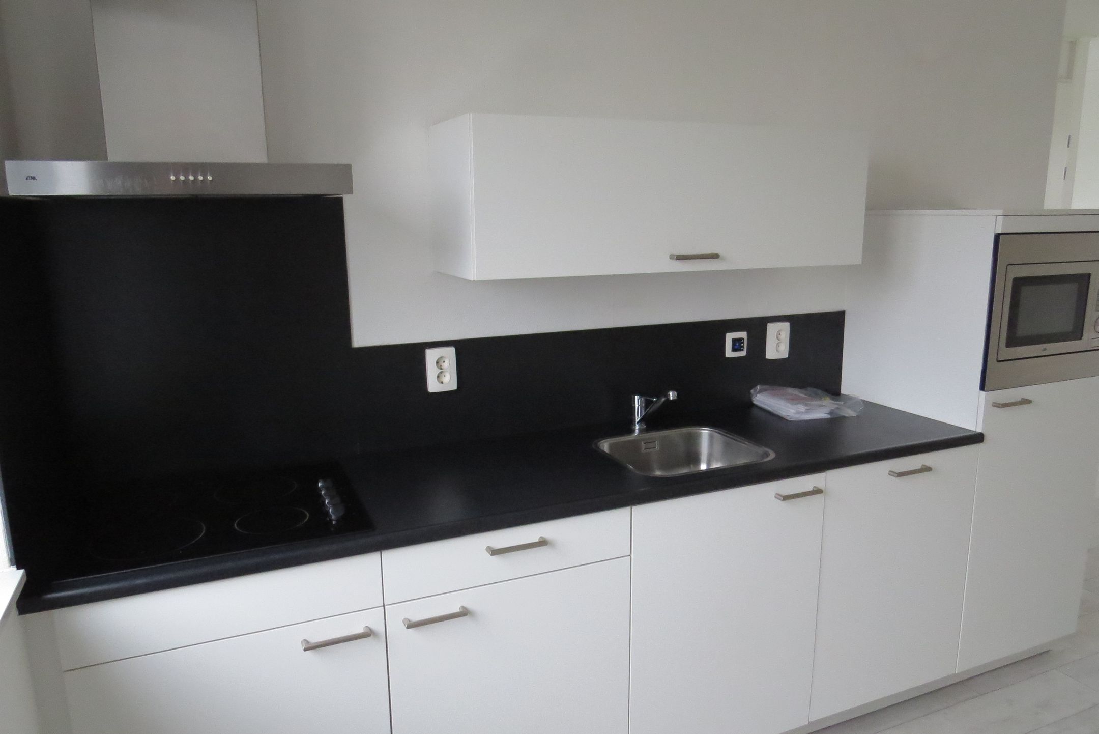 Photo 3 of Medeastraat 7