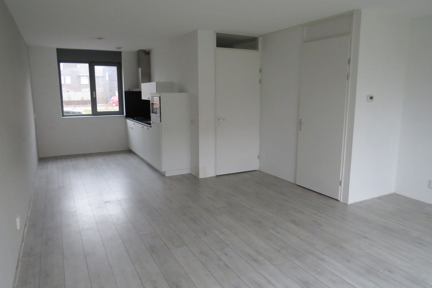 Photo 5 of Medeastraat 7