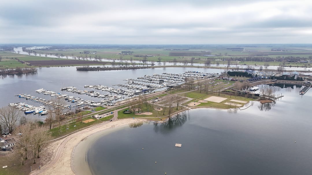 Foto 41 van Paterstraat 1