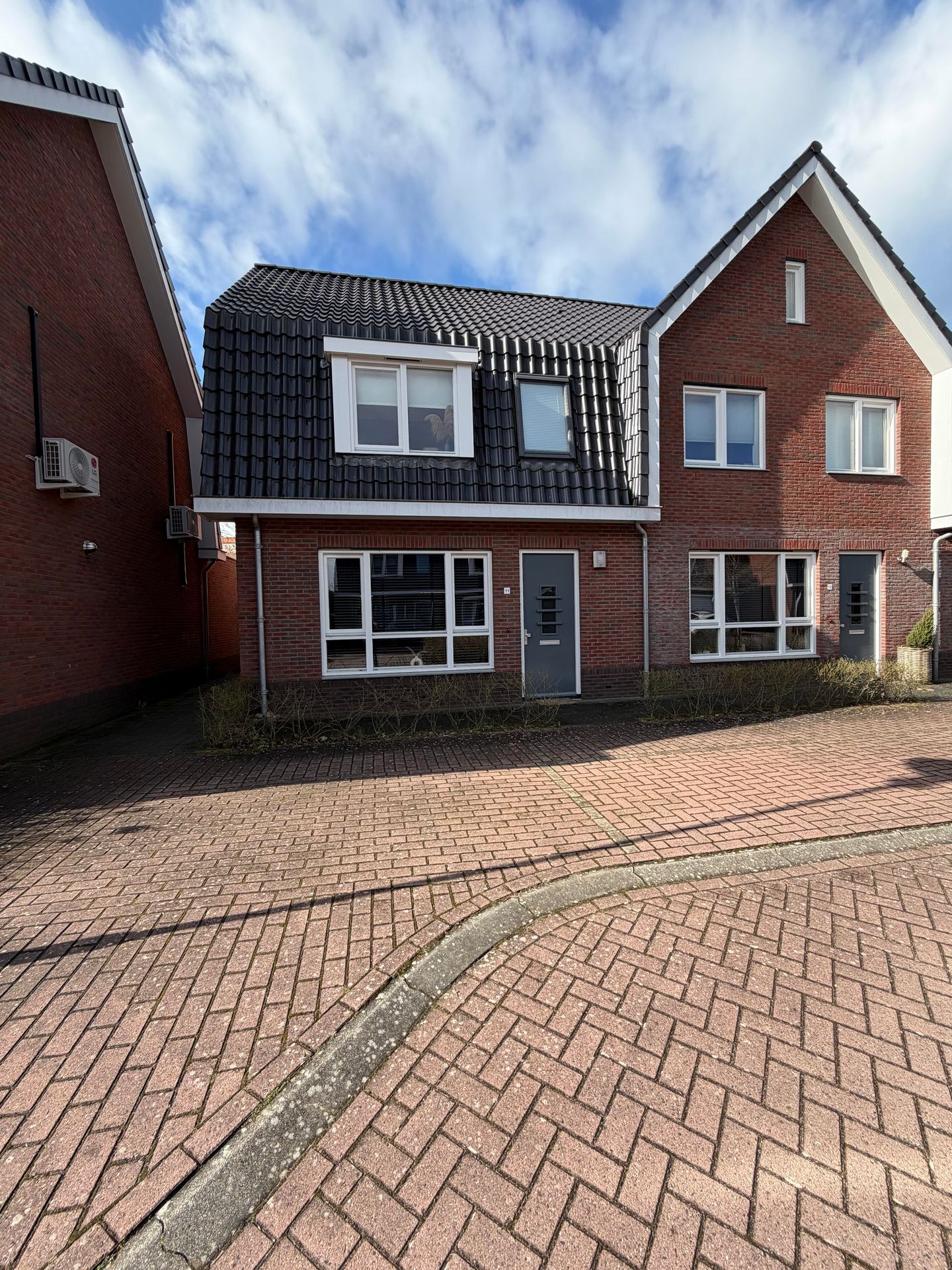 Foto 5 van Piet van der Vossenstraat 11