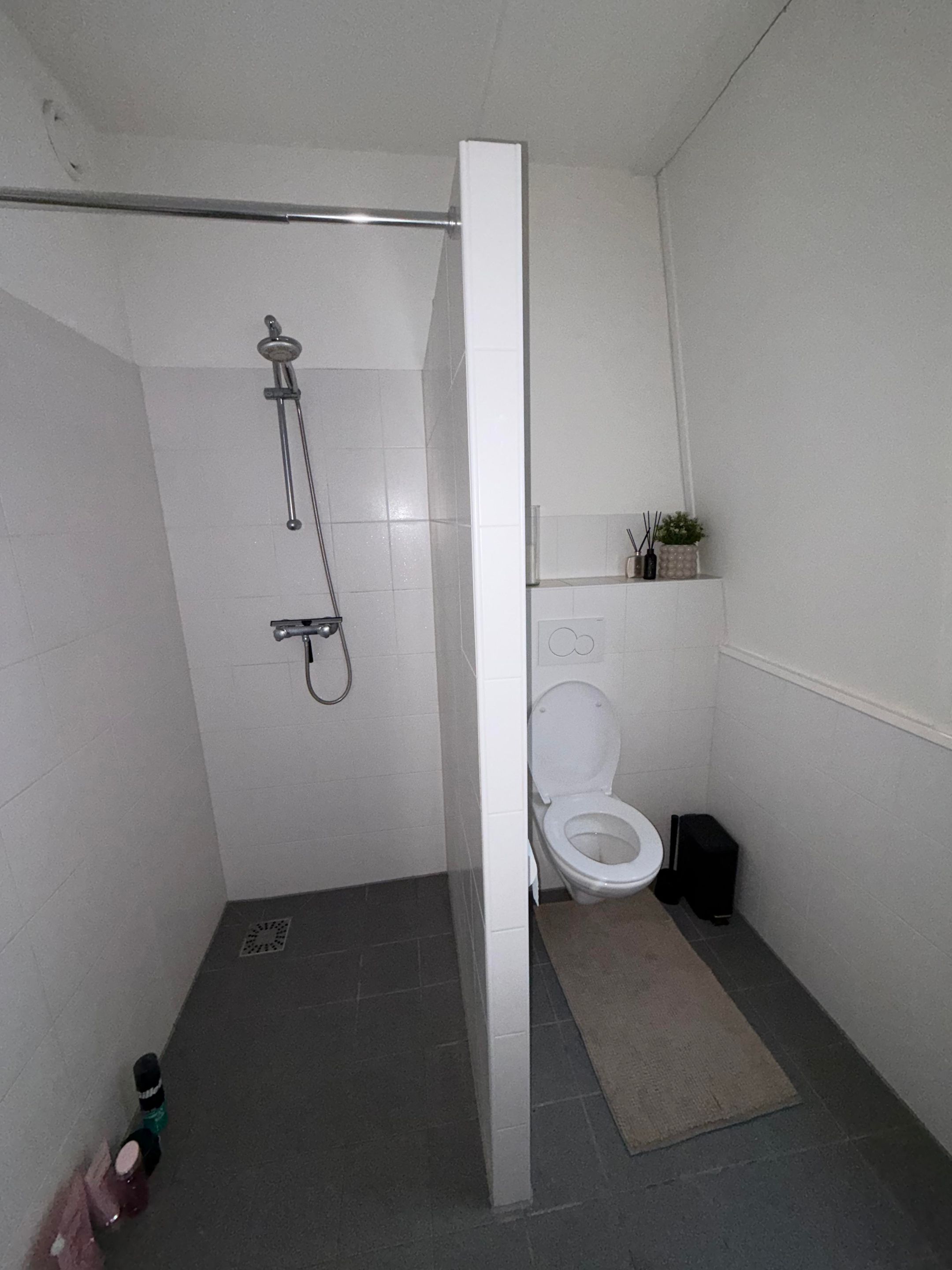 Foto 15 van Piet van der Vossenstraat 11