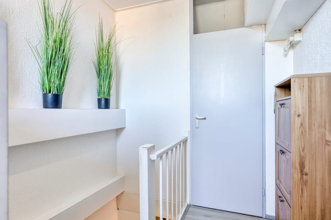 Spacious and energy-efficient family home with deep garden and carport in 's-Hertogenbosch — 28