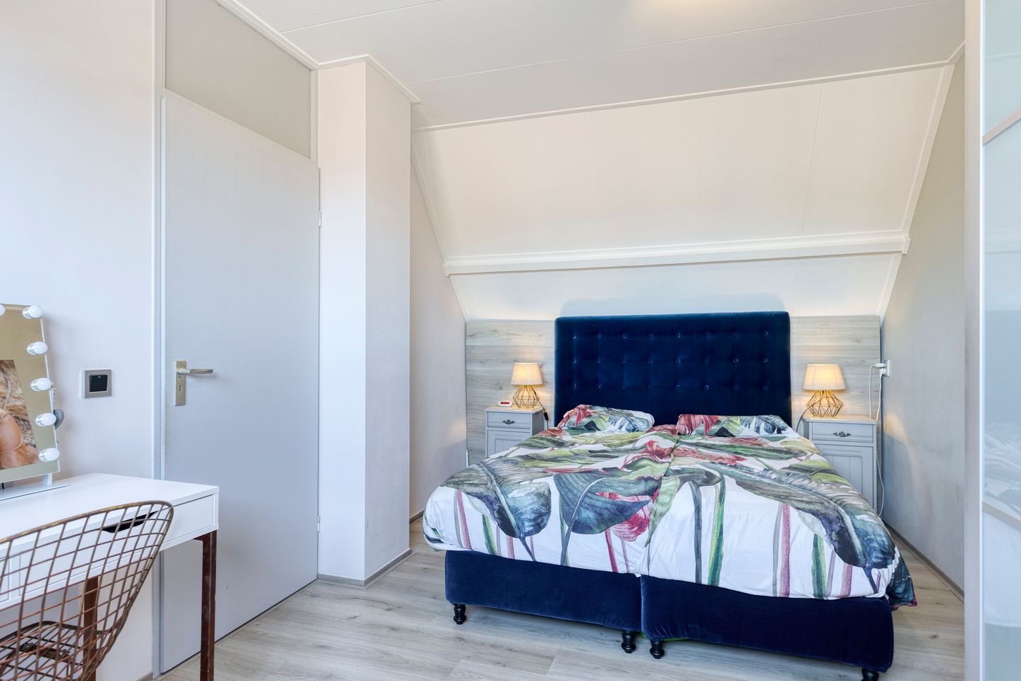 Spacious and energy-efficient family home with deep garden and carport in 's-Hertogenbosch — 29