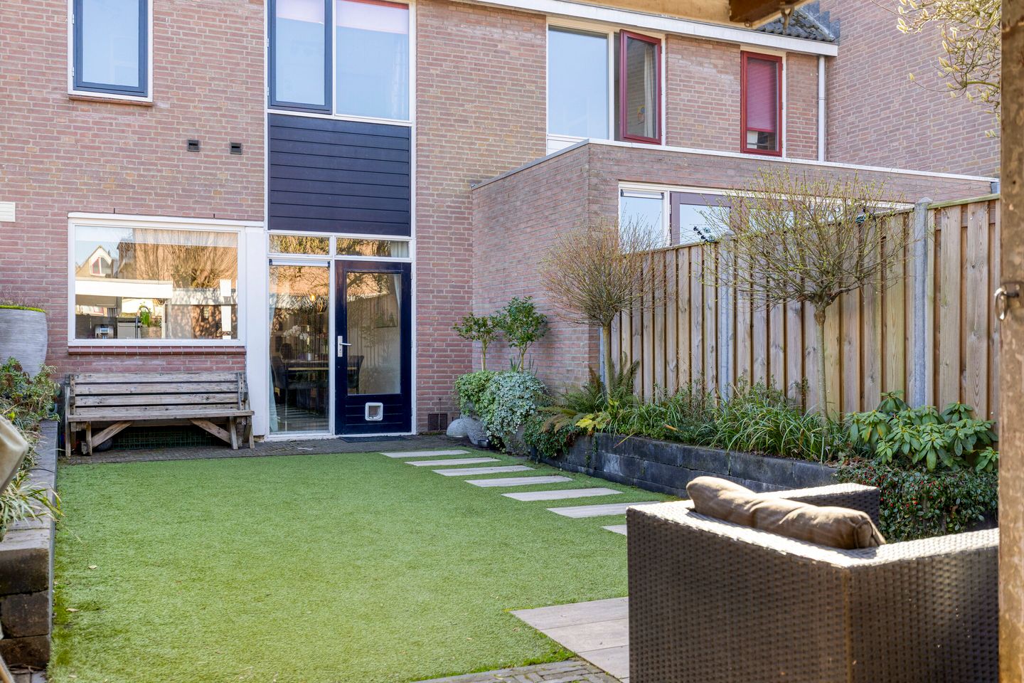 Spacious and energy-efficient family home with deep garden and carport in 's-Hertogenbosch — 35