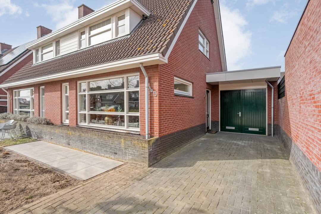 Photo 41 of Schonekampstraat 5