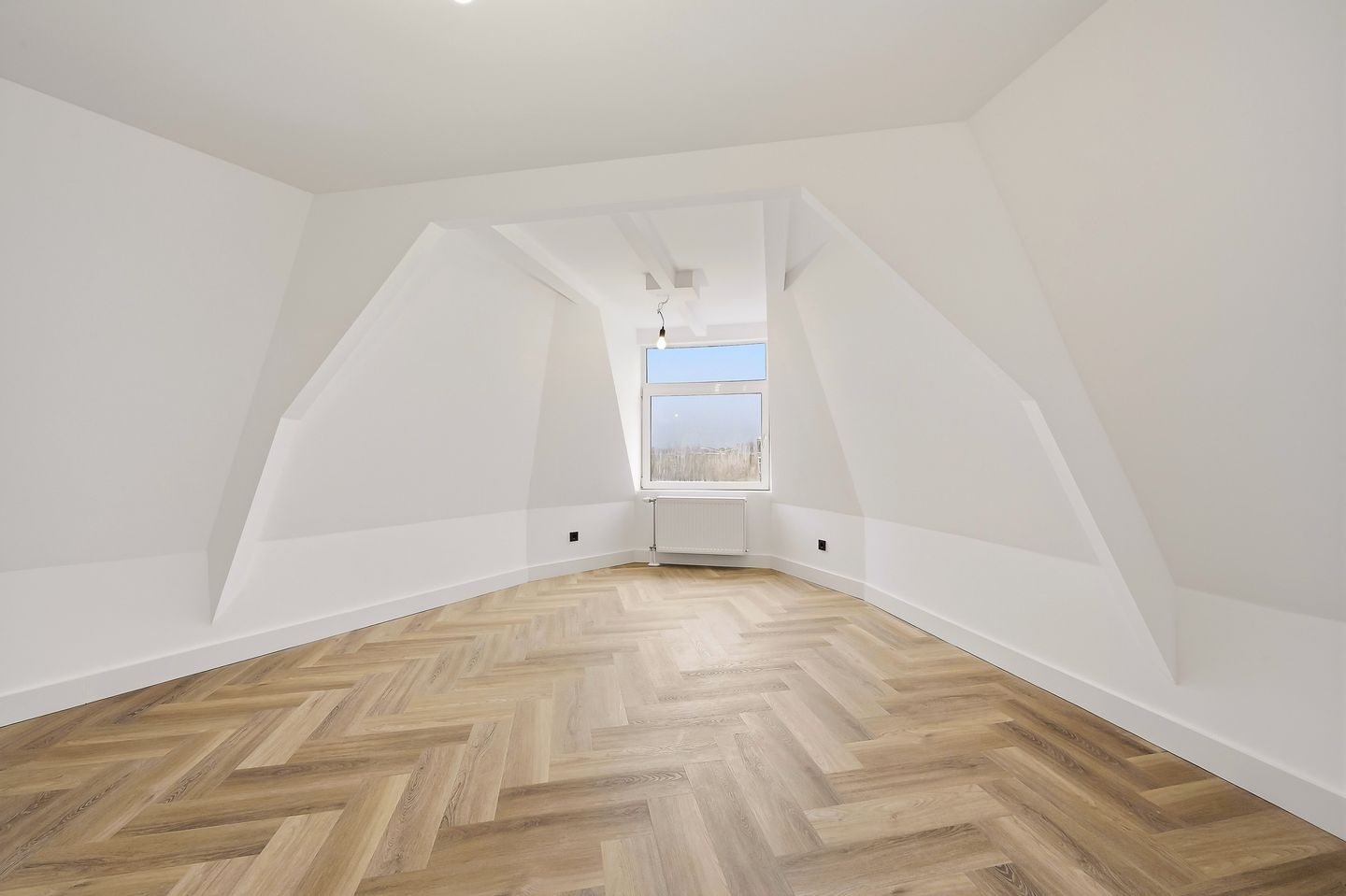 Foto 35 van Weimarstraat 347-1