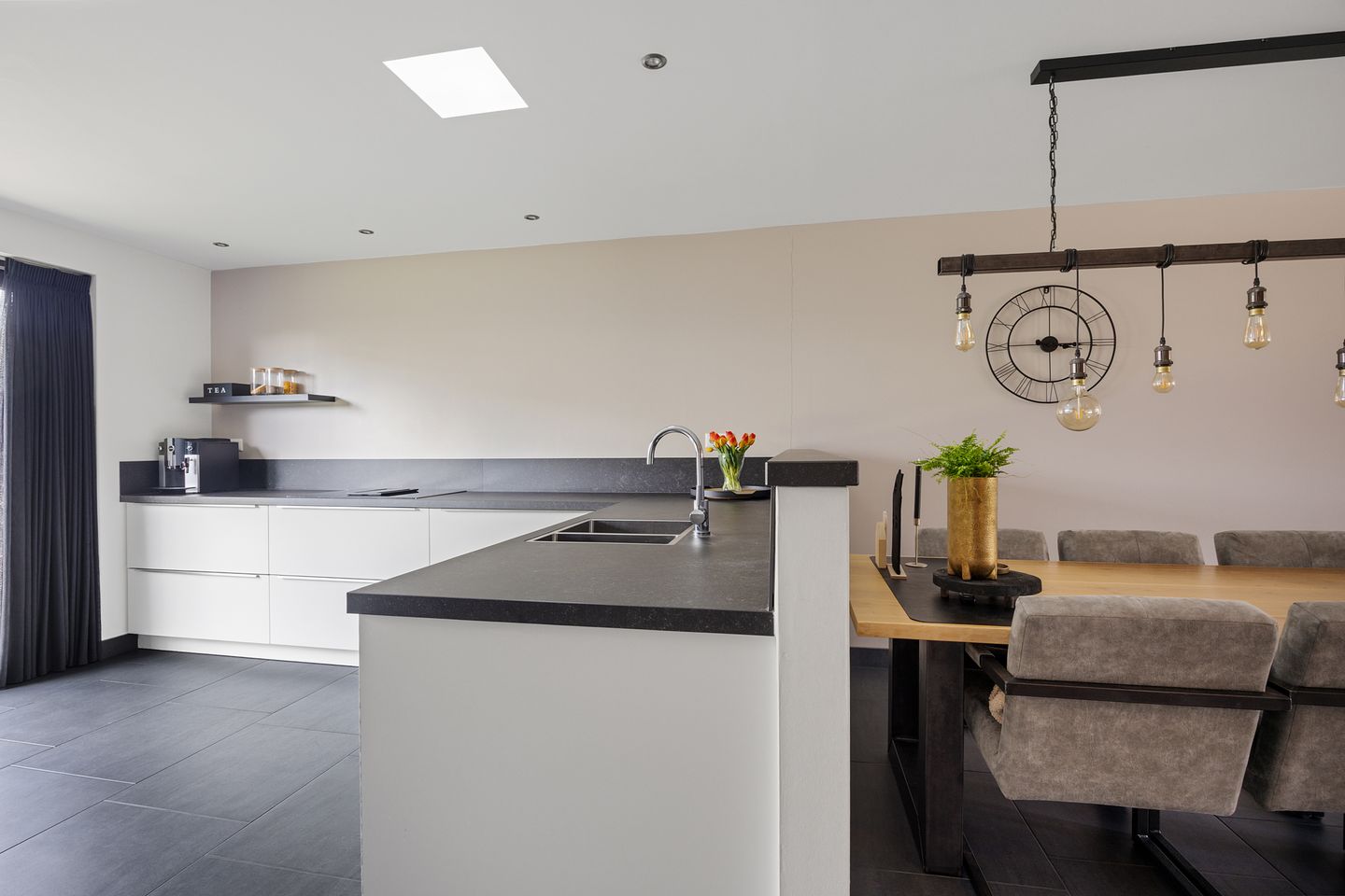 Foto 19 van Zilverschoon 25