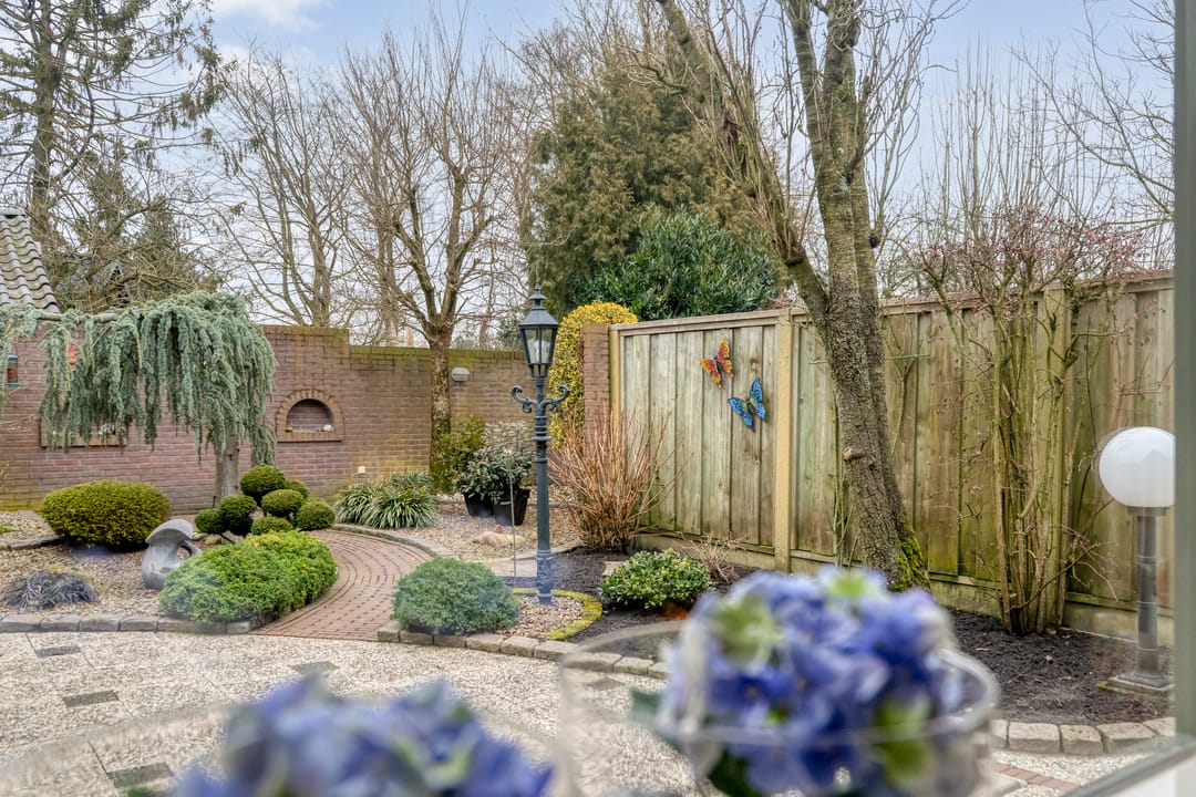 Foto 11 van Vosmeerstraat 22