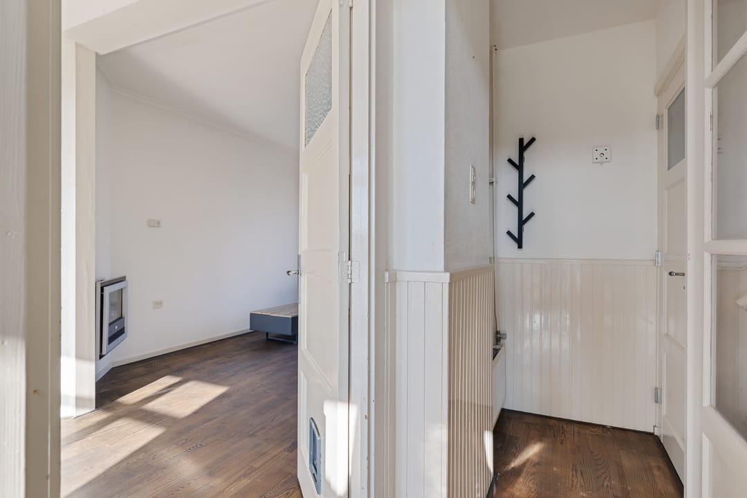 Foto 23 van Friesestraatweg 16-2A