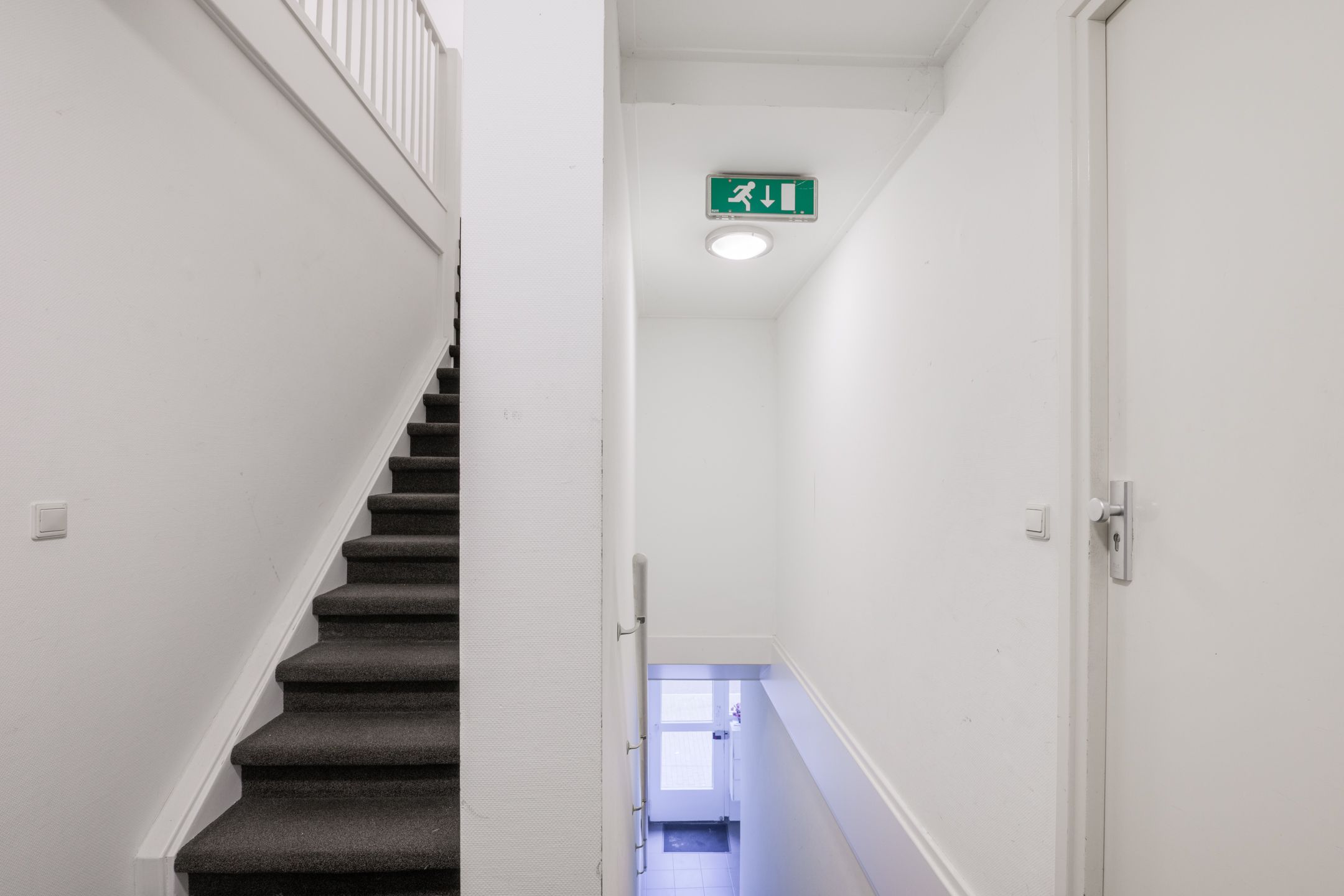 Photo 9 of Spoorstraat 8-A