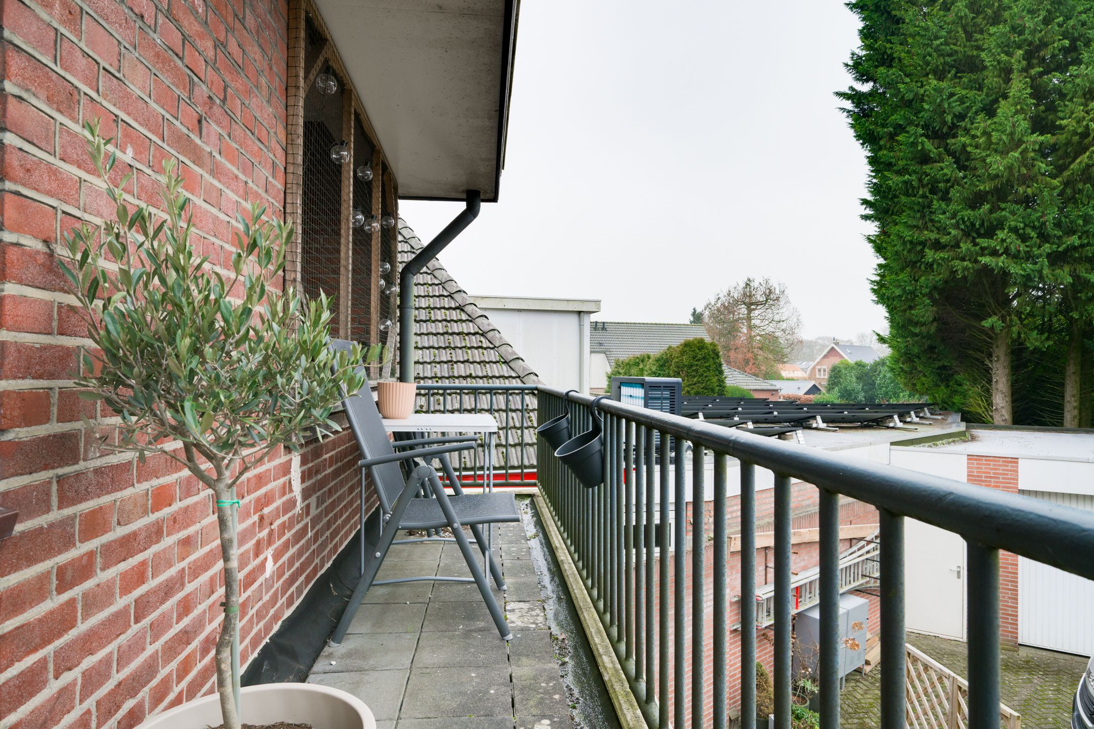 Photo 24 of Spoorstraat 8-A