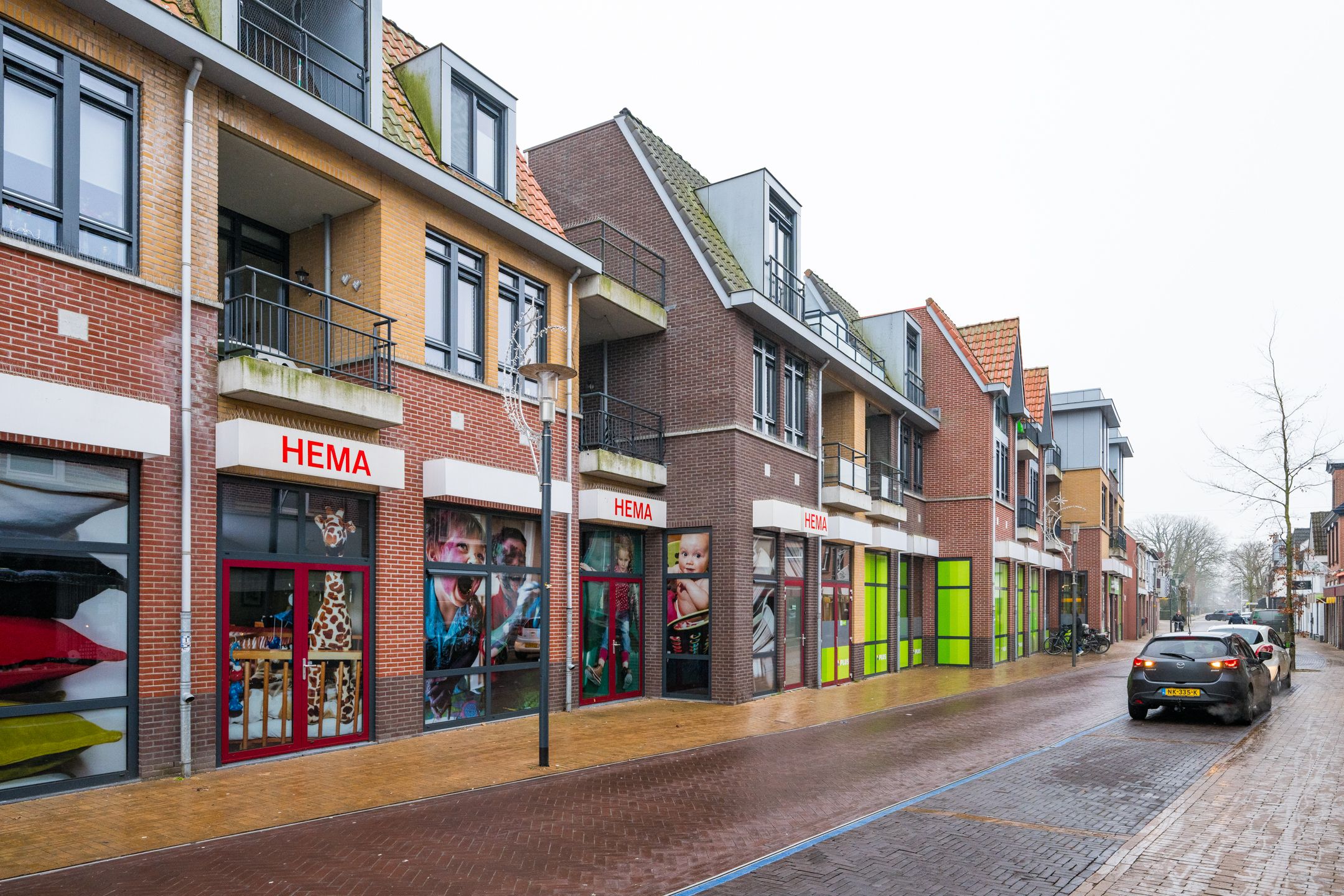 Photo 33 of Spoorstraat 8-A