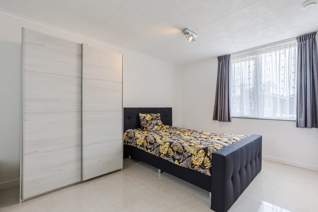 Foto 22 van Linie 12