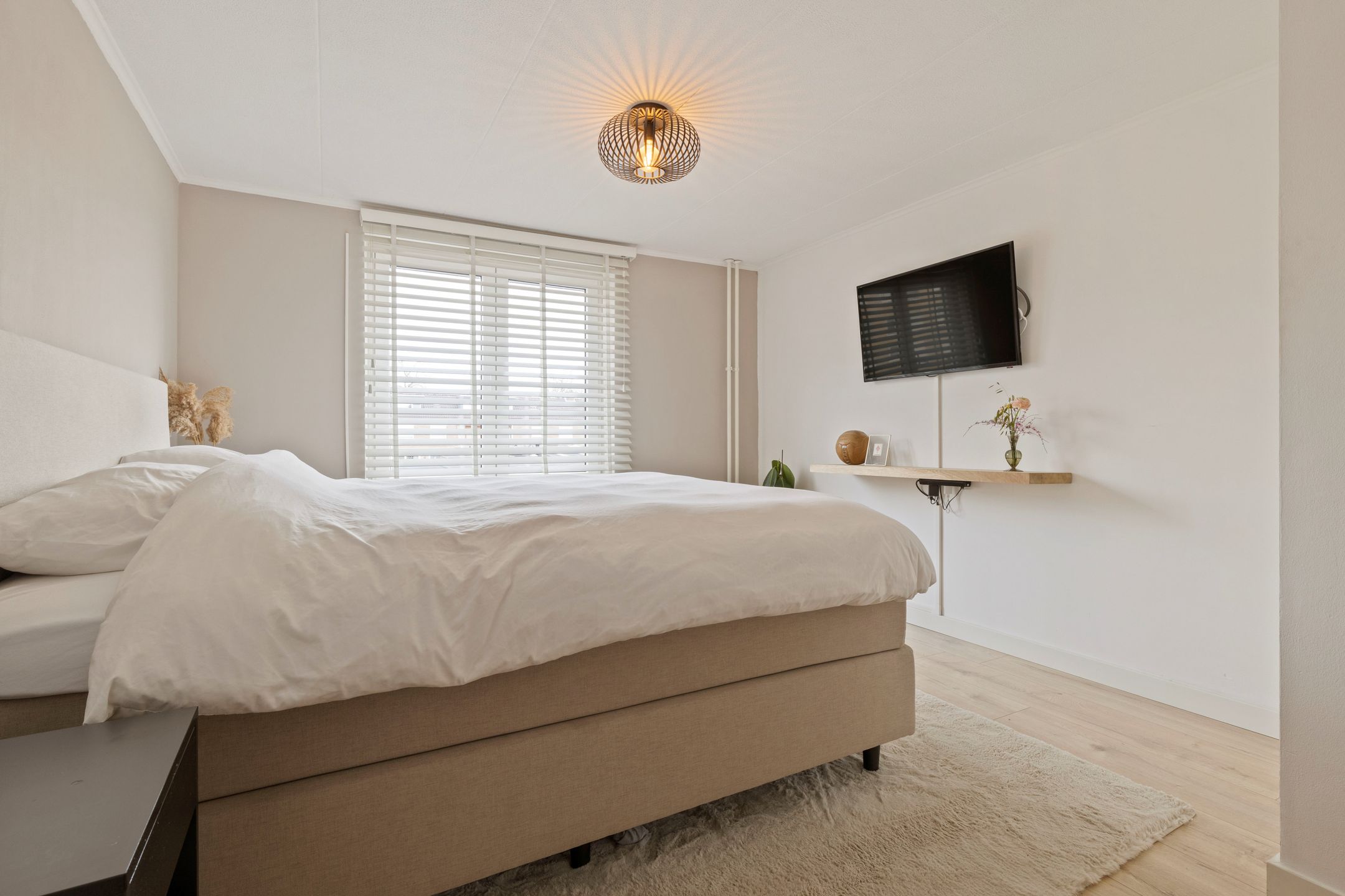 Foto 21 van Burgemeester Houbenstraat 55