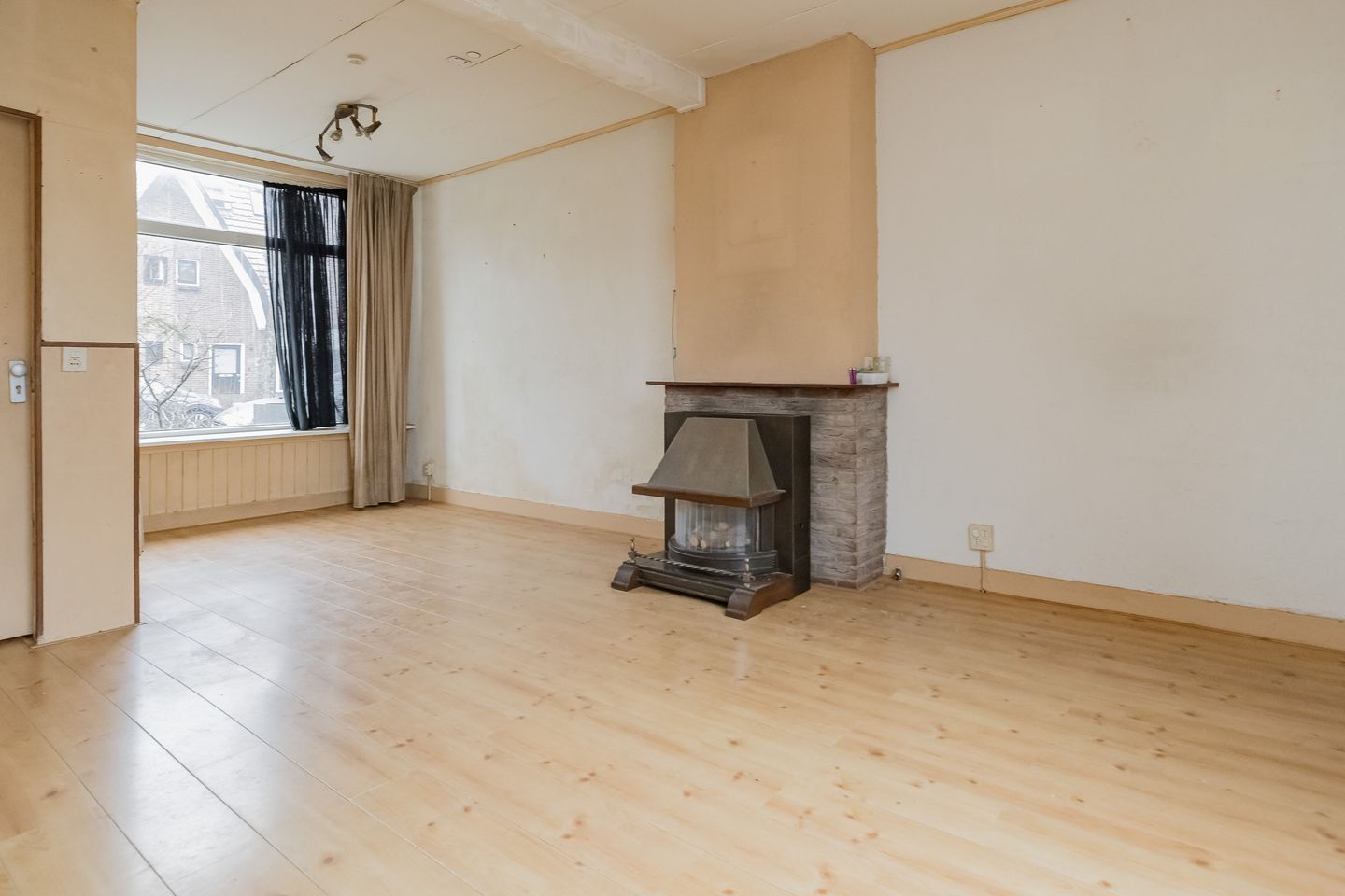 Photo 5 of Trompstraat 115