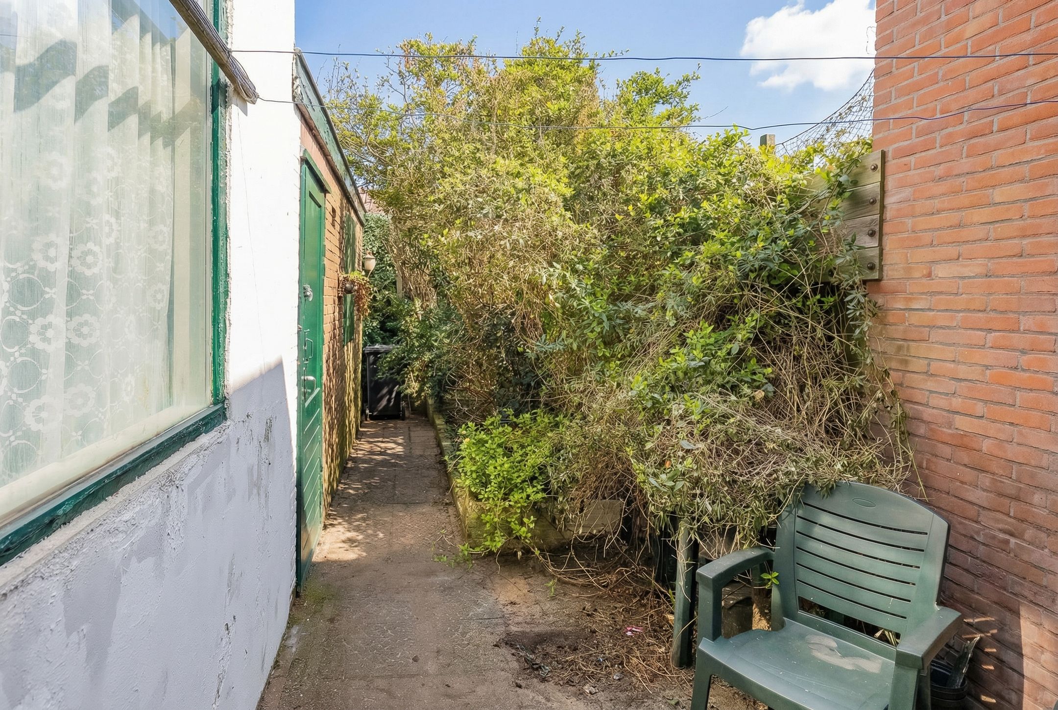 Photo 9 of Trompstraat 115