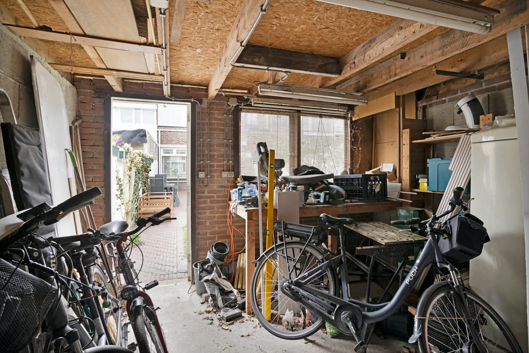 Photo 32 of Outshoornstraat 93
