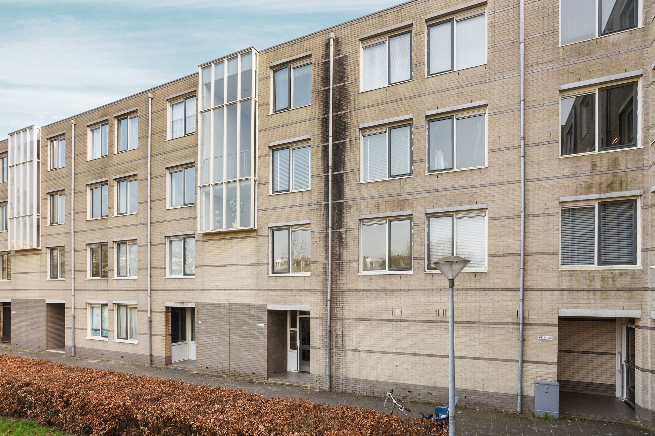 Foto 36 van J.T.P. Bijhouwerhof 85