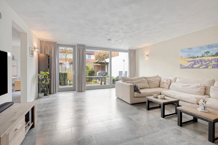 Photo 4 of Willy van Breemenstraat 7