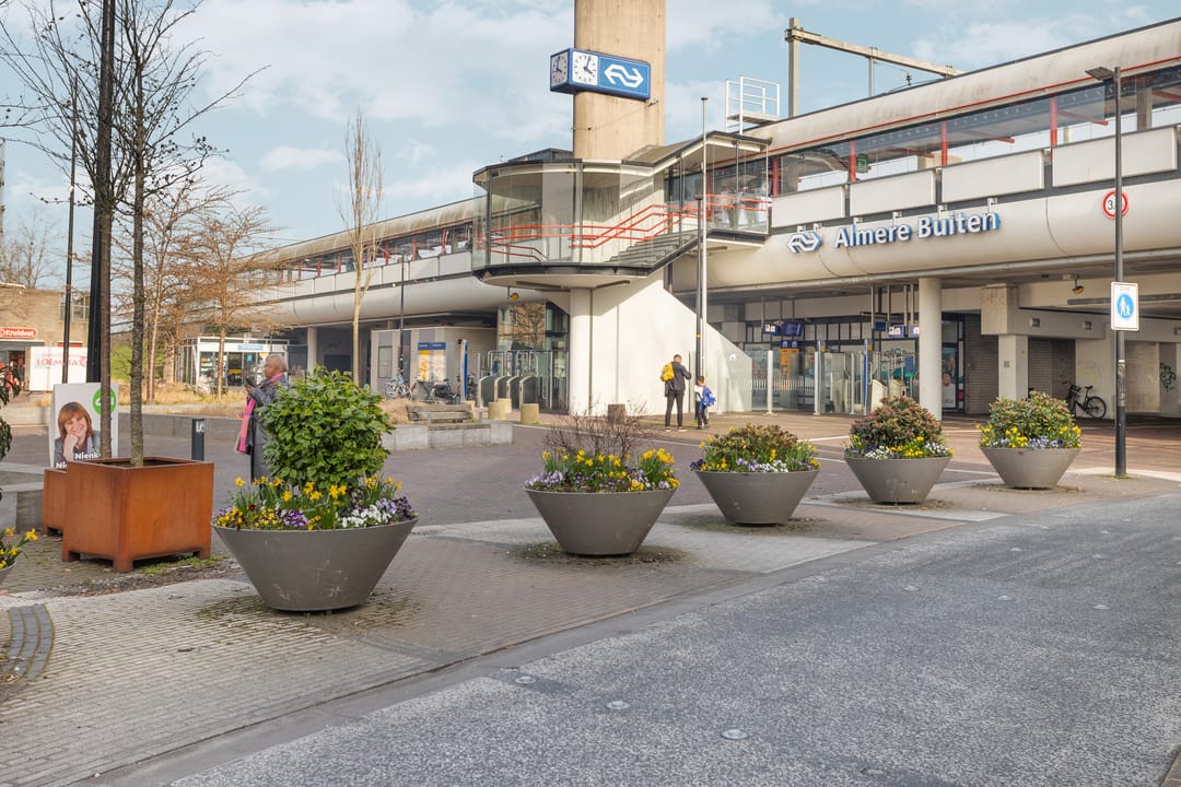 Foto 43 van J.T.P. Bijhouwerhof 85