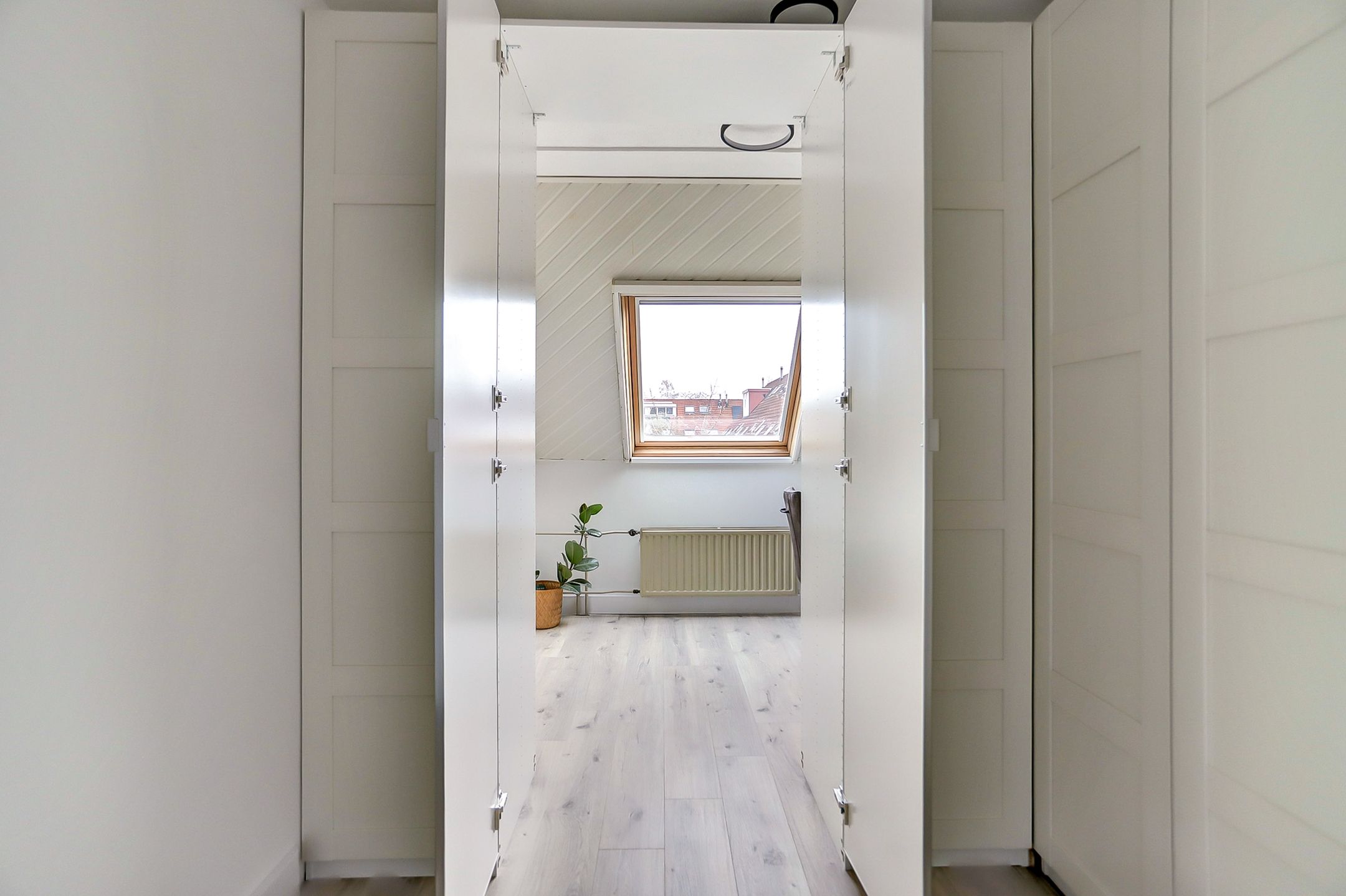 Photo 21 of Dunantstraat 28