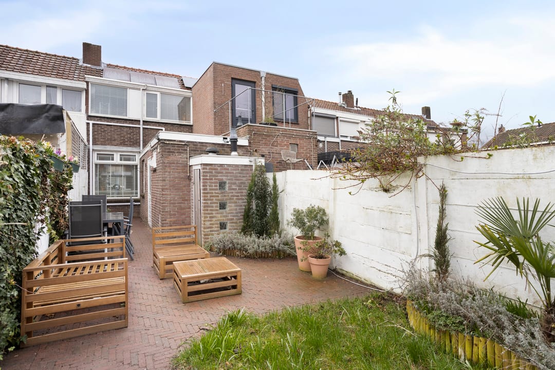 Photo 28 of Outshoornstraat 93