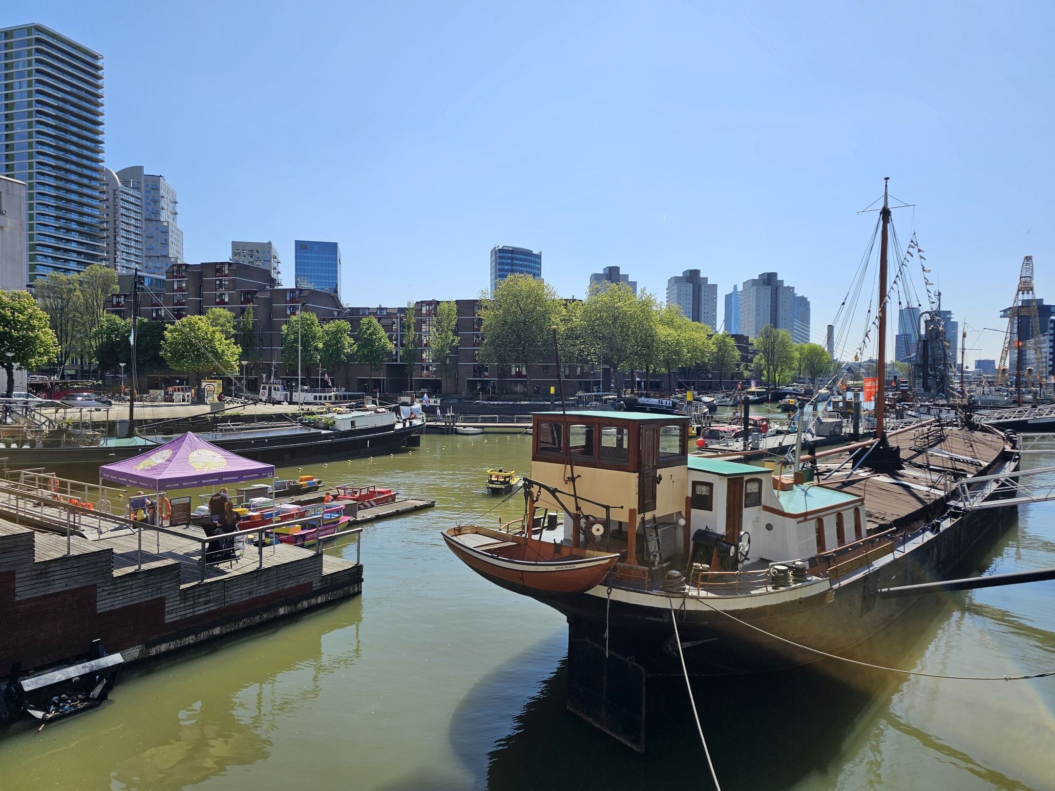 Photo 36 of Schiedamse Vest 80