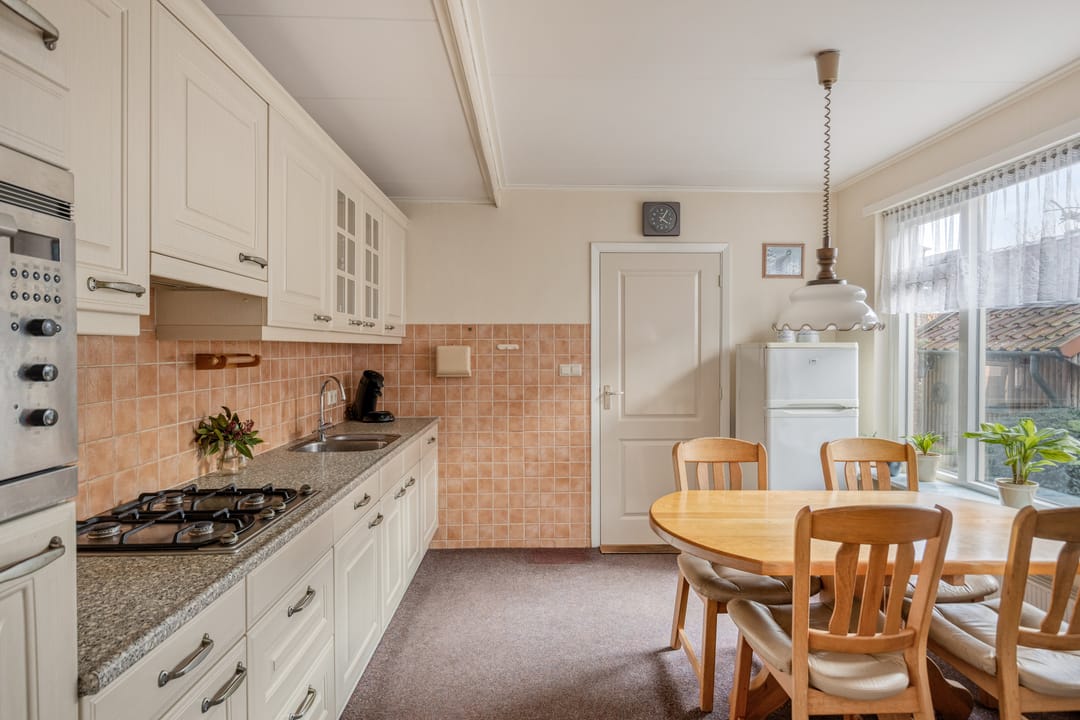 Photo 16 of Abbinkstraat 8