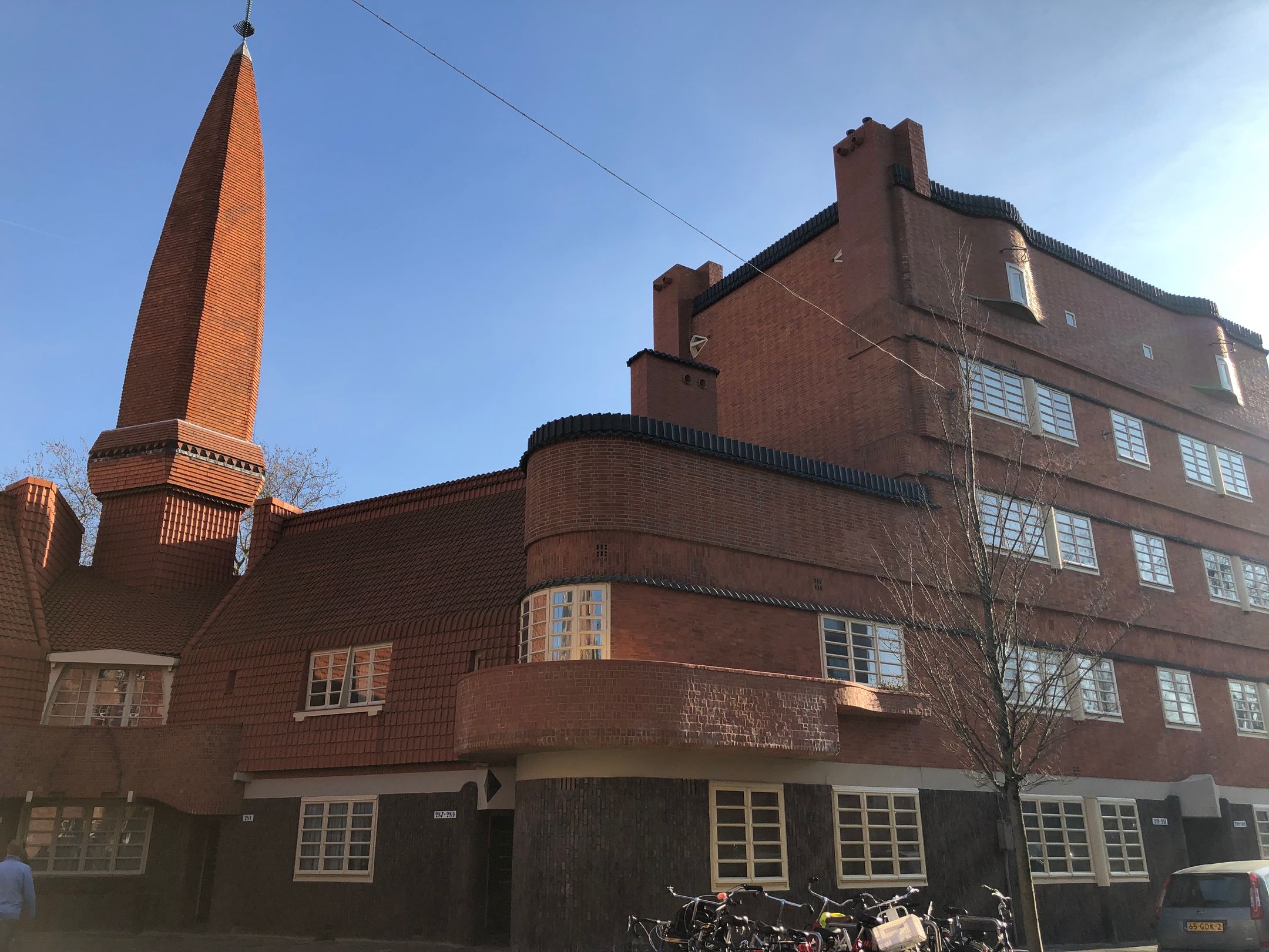 Charming 34m² Studio/One-Bedroom Apartment with Perpetually Bought-off Leasehold — 21