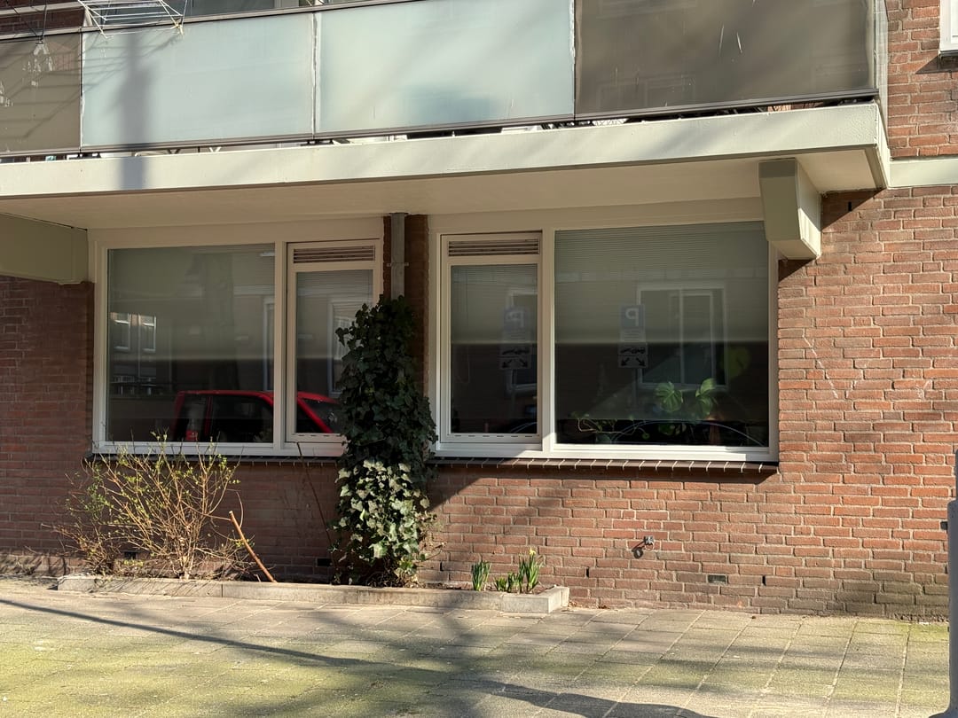 Charming 34m² Studio/One-Bedroom Apartment with Perpetually Bought-off Leasehold — 26