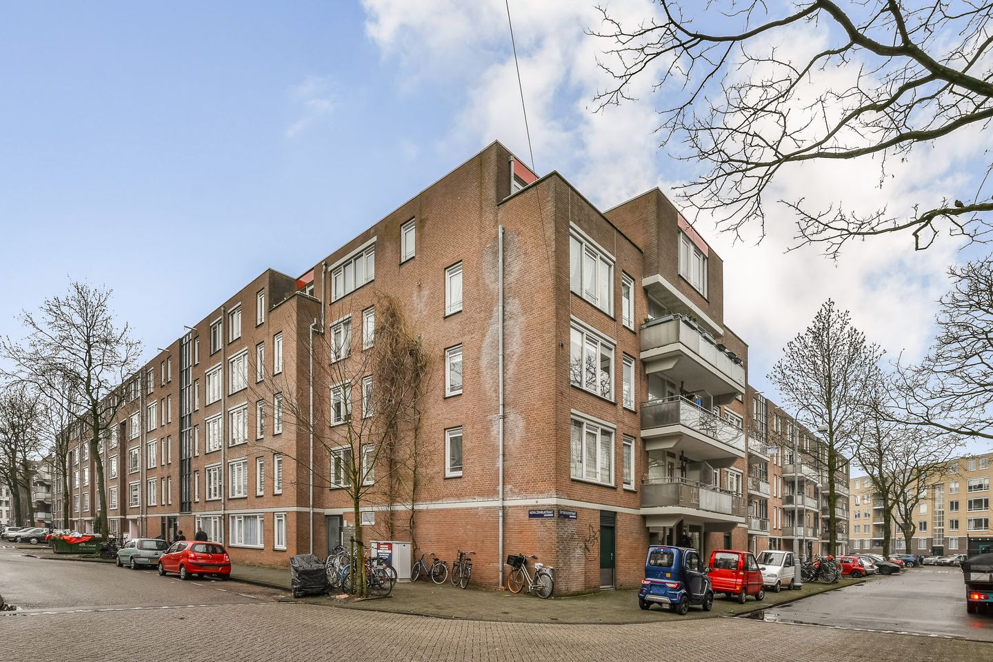Charming 34m² Studio/One-Bedroom Apartment with Perpetually Bought-off Leasehold — 29