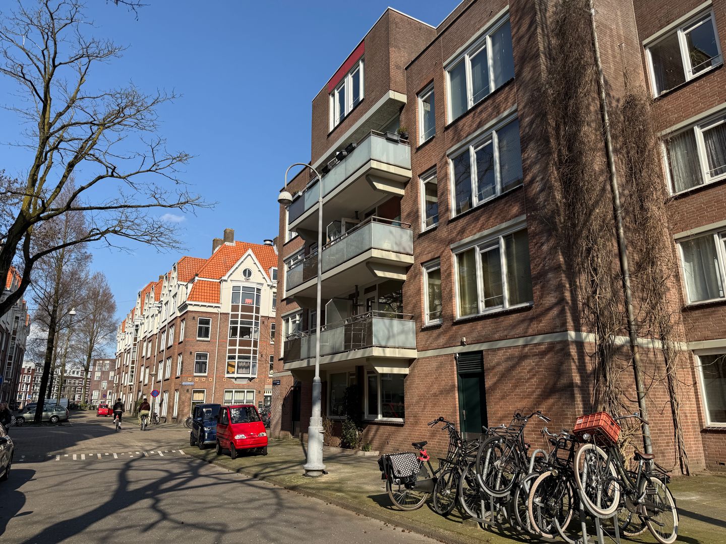 Charming 34m² Studio/One-Bedroom Apartment with Perpetually Bought-off Leasehold — 25