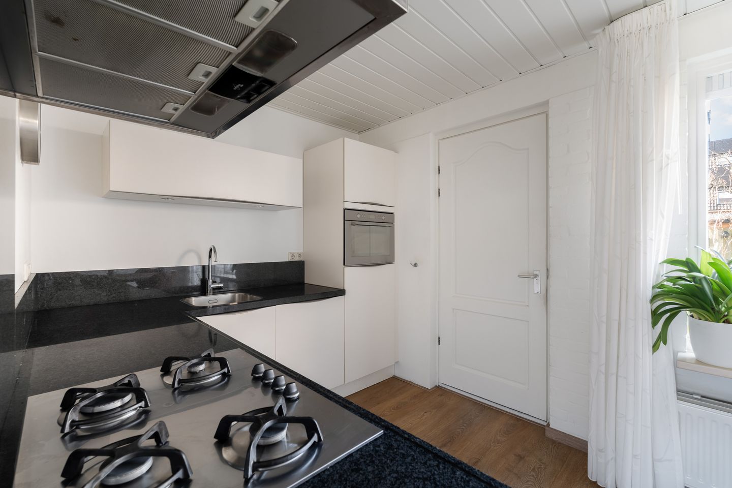 Foto 20 van Hitchcockstrook 77