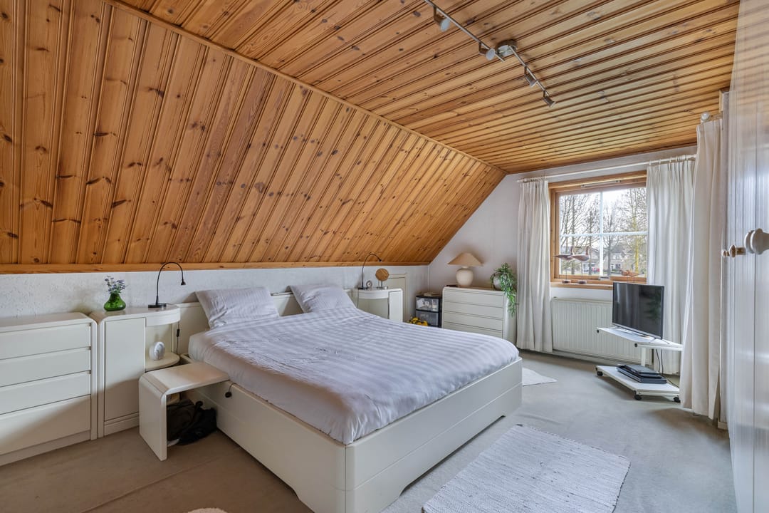 Photo 28 of Tsjalk 6