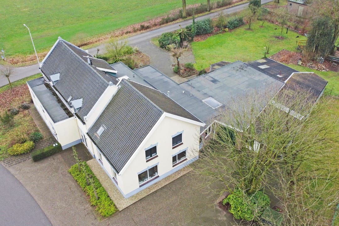 Photo 13 of Barloseweg 3