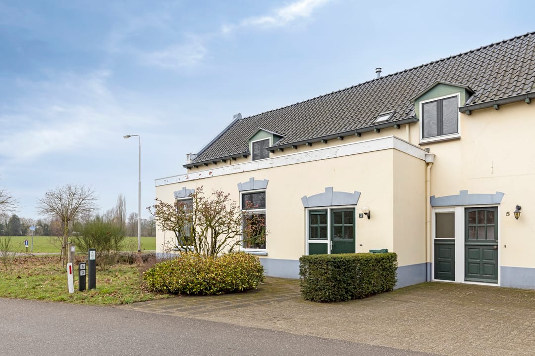 Photo 16 of Barloseweg 3