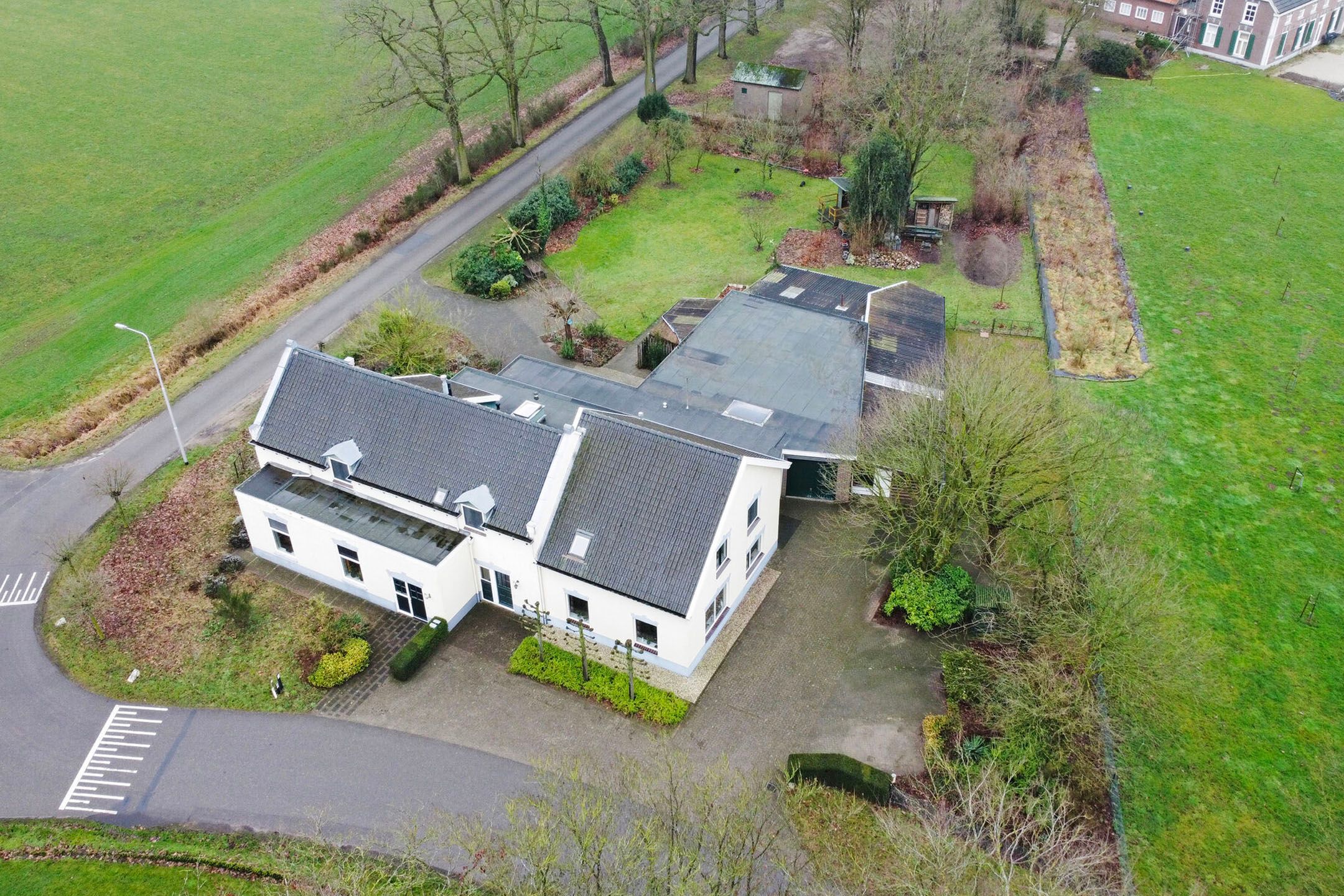 Buying a house in The Netherlands., Barloseweg 5