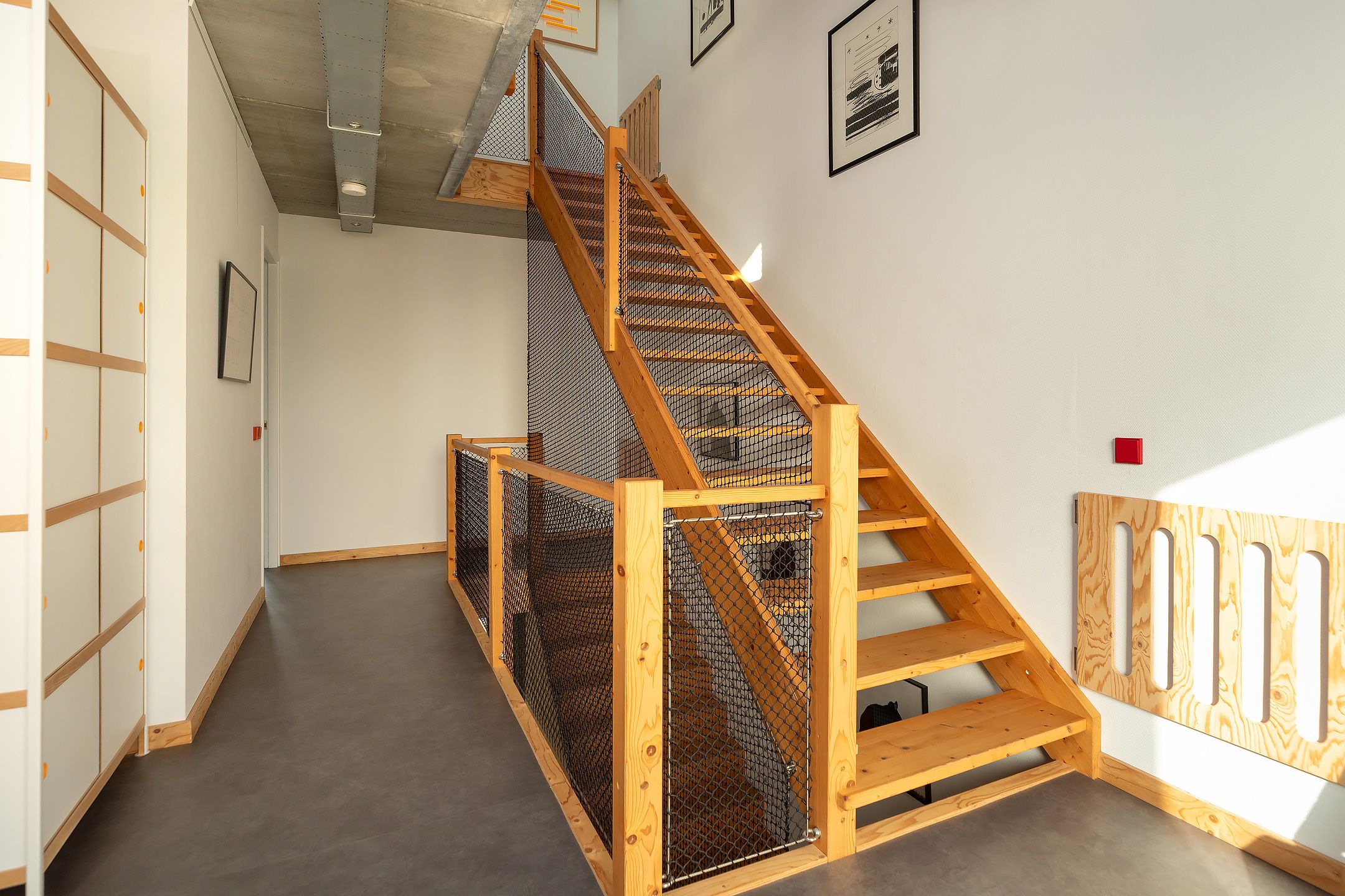 Photo 18 of Rogier van Otterloostraat 19